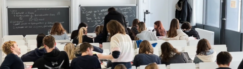 Symbolbild zum Artikel. Der Link öffnet das Bild in einer großen Anzeige.
